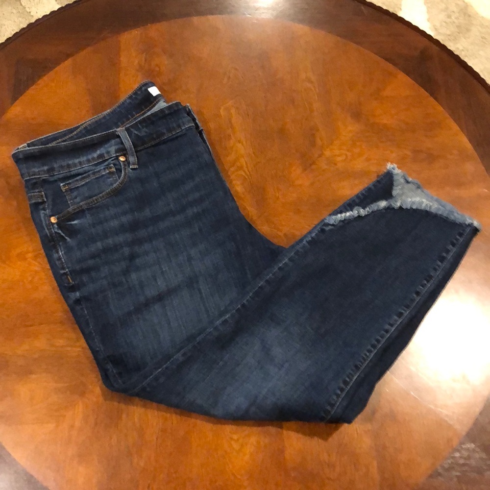 Loft Plus Modern Skinny Jeans Size 18